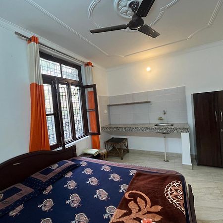 Anjali Home Stay ริชิเคช ภายนอก รูปภาพ