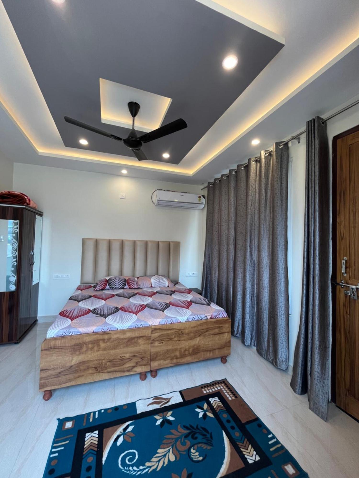 Anjali Home Stay ริชิเคช ภายนอก รูปภาพ