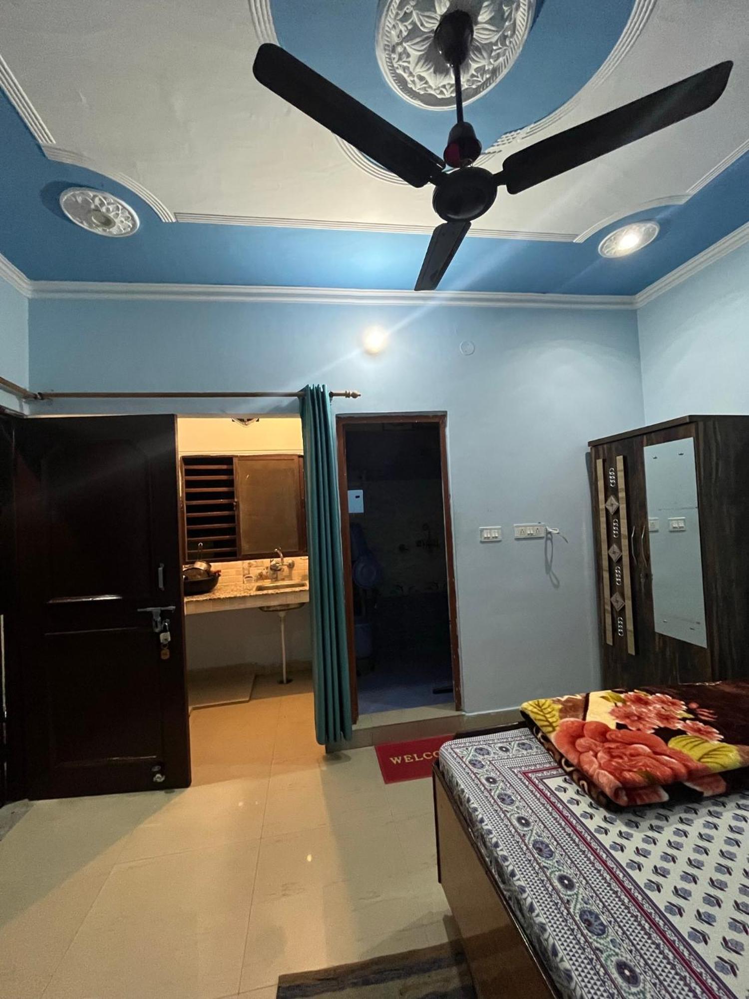 Anjali Home Stay ริชิเคช ภายนอก รูปภาพ