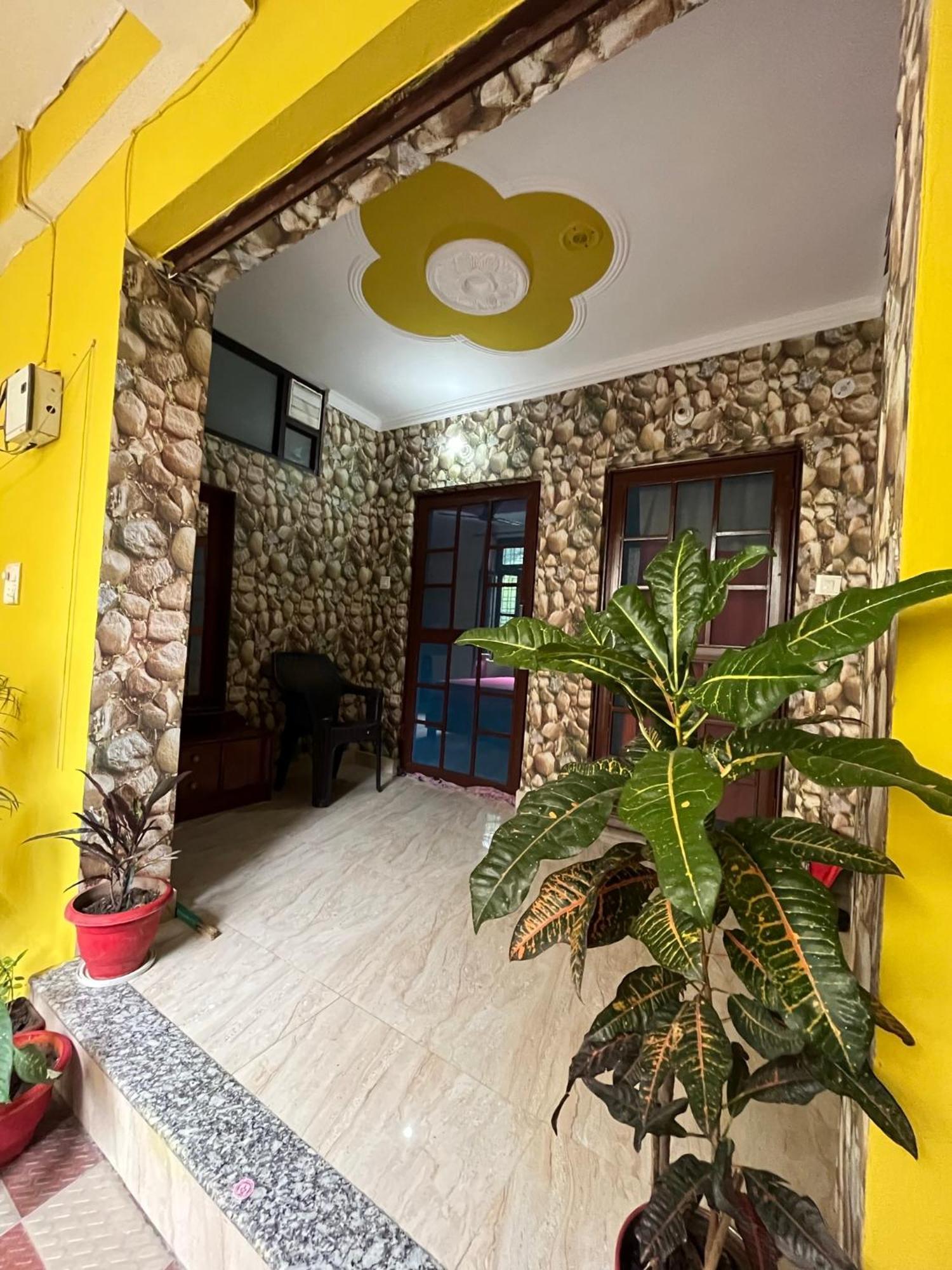 Anjali Home Stay ริชิเคช ภายนอก รูปภาพ